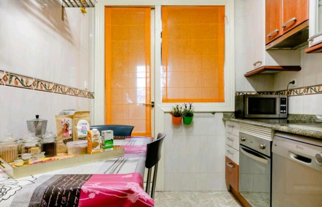 Apartmán Nuestro Refugio - Casco Viejo Con Wifi Y Parking Gratuito- Bilbao Exteriér fotografie